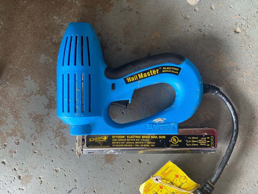 Arrow Electro-Matic Nail Master Electric Brad Nail Gun ET100M